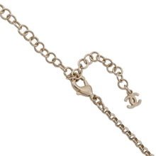 将图像加载到图库查看器中，CHANEL CC Logo Necklace Metal Rhinestone
