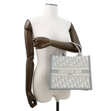 将图像加载到图库查看器中，Dior Book Tote in Dior Oblique Embroidery GrayM1325CZBB_M20I Canvas Leather Size Small
