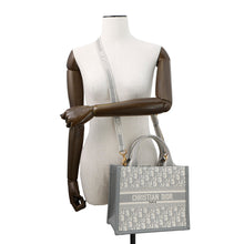 将图像加载到图库查看器中，Dior Book Tote in Dior Oblique Embroidery GrayM1325CZBB_M20I Canvas Leather Size Small
