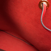 Load image into Gallery viewer, LOUIS VUITTON Neonoe CoquelicotM44021 Monogram Size MM
