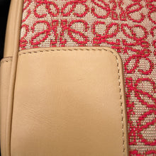 Load image into Gallery viewer, LOEWE Amazona 2WAYBag Warm Desert/RedA039N08X02 Jacquard Leather Size 28
