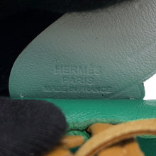 将图像加载到图库查看器中，HERMES Rodeo Pegasus Menthe/Sesame/Blue Pale Lambskin Size PM
