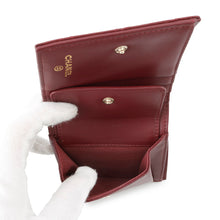 将图像加载到图库查看器中，CHANEL Matelasse Compact Wallet BurgundyAP4806 Caviar Leather
