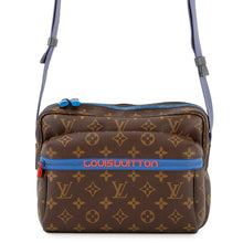 Load image into Gallery viewer, LOUIS VUITTON Messenger BrownM43843 Monogram Size PM
