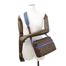 Load image into Gallery viewer, LOUIS VUITTON Messenger BrownM43843 Monogram Size PM
