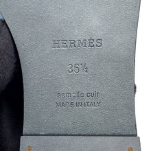 将图像加载到图库查看器中，HERMES Oran Sandals Blue Clair Denim Leather Size 36 1/2
