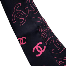 Load image into Gallery viewer, CHANEL Scarf CC Logo Black/Pink Silk100%
