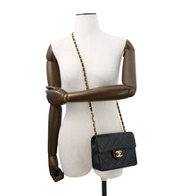 Load image into Gallery viewer, CHANEL Mini Materasse Shoulder Bag BlackA01115 Lambskin Size 18
