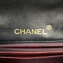 Load image into Gallery viewer, CHANEL Mini Materasse Shoulder Bag BlackA01115 Lambskin Size 18
