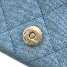 将图像加载到图库查看器中，CHANEL Matelasse Hobo Shoulder Bag Light BlueAS5339 Denim
