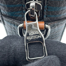 将图像加载到图库查看器中，LOUIS VUITTON Volga on Strap NoirM69688 Monogram Eclipse
