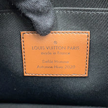 将图像加载到图库查看器中，LOUIS VUITTON Volga on Strap NoirM69688 Monogram Eclipse
