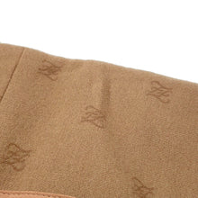 Load image into Gallery viewer, FENDI FF Calligraphy Shorts Size 36 BeigeFR6336 Wool 90% Cashmere8% Polyurethane2%
