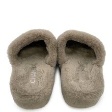 Load image into Gallery viewer, CHANEL CC Logo Fur Sandals GreigeG45984 Mouton Size 36C
