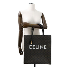 将图像加载到图库查看器中，CELINE Triomphe Vertical Cabas Tote Black190972 PVC Leather
