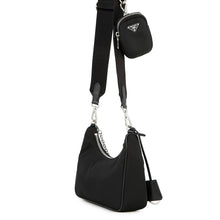 将图像加载到图库查看器中，PRADA Re-Edition 2005 Re-Nylon Shoulder Bag Black1BH204 Nylon
