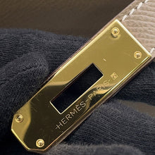 将图像加载到图库查看器中，HERMES Kelly Sellier Etoupe Epsom Size 28
