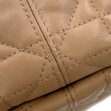 将图像加载到图库查看器中，Dior TouJules Macrocannage Handbag TanM2821OSHJ Calf Leather Size Medium
