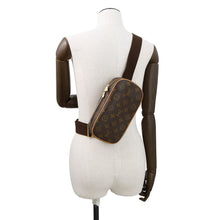 将图像加载到图库查看器中，LOUIS VUITTON Pochette Gange BrownM51870 Monogram

