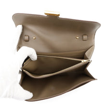 将图像加载到图库查看器中，HERMES Constance to Go Etoupe Epsom
