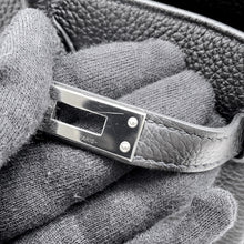 Load image into Gallery viewer, HERMES Birkin Black Togo Leather Size 25
