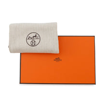 将图像加载到图库查看器中，HERMES Amulette4 Olga Bag Charm Metal
