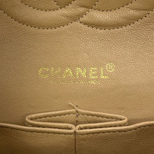 Load image into Gallery viewer, CHANEL Matelasse W Flap ChainShoulder Bag BeigeA01112 Caviar Leather Size 25
