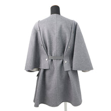 Load image into Gallery viewer, LOUIS VUITTON Double-faced Cape Sleeve Coat Size 38 Gray1AFSHX Wool 99% Silk1%
