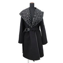 Load image into Gallery viewer, LOUIS VUITTON hooded wrap coat Size 34 Black1A4PE5 Wool 99% Silk1%

