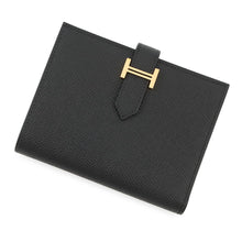 将图像加载到图库查看器中，HERMES BEAN Compact Black Epsom
