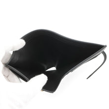 将图像加载到图库查看器中，HERMES BEAN Compact Black Epsom
