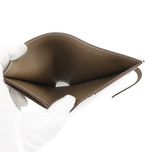 将图像加载到图库查看器中，HERMES Bean compact Etoupe Epsom
