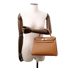 将图像加载到图库查看器中，HERMES Kelly Sellier Gold Epsom Size 28
