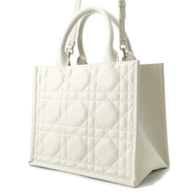 将图像加载到图库查看器中，Dior Macrocannage Book Tote Latte WhiteM1325OWHP_M030 Calf Leather Size Small
