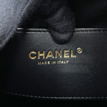 将图像加载到图库查看器中，CHANEL CHANEL25 ChainShoulder Bag BlackAS5293 Caviar Leather Size Small
