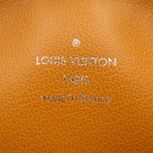 Load image into Gallery viewer, LOUIS VUITTON Coussin NoirM23057 Monogram Lamb Leather Size MM

