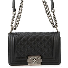 将图像加载到图库查看器中，CHANEL Boy Chanel ChainShoulder Bag BlackA67085 Caviar Leather Size 20
