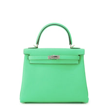 Load image into Gallery viewer, HERMES Kelly 25 inner stitch VertComic Togo Leather Size 25
