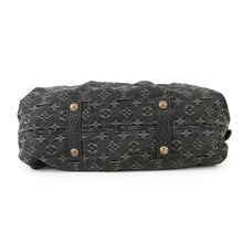 Load image into Gallery viewer, LOUIS VUITTON Neo Kavy NoirM95351 Monogram Denim Size MM
