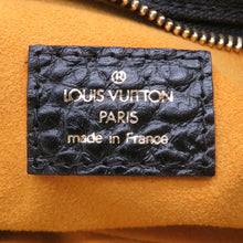 Load image into Gallery viewer, LOUIS VUITTON Neo Kavy NoirM95351 Monogram Denim Size MM
