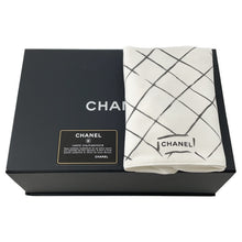 Load image into Gallery viewer, CHANEL Matelasse W Flap ChainShoulder Bag BlackA01112 Caviar Leather Size 25
