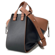Load image into Gallery viewer, LOEWE hammock Black/TanA538S35X04 Classic Calf LeatherLeather Size Small
