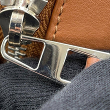 Load image into Gallery viewer, LOEWE hammock Black/TanA538S35X04 Classic Calf LeatherLeather Size Small
