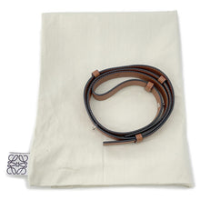 Load image into Gallery viewer, LOEWE hammock Black/TanA538S35X04 Classic Calf LeatherLeather Size Small
