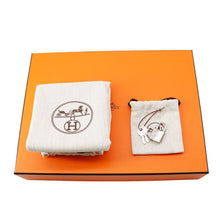 Load image into Gallery viewer, HERMES Picotin Padlock Craie Taurillon Clemence Size PM
