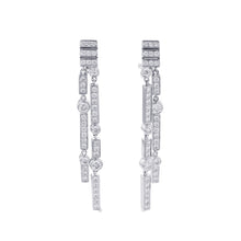 Load image into Gallery viewer, CHANEL 1932 Bijoux de Diamant Earrings 18K White Gold
