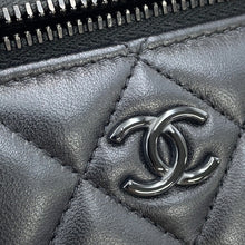 Load image into Gallery viewer, CHANEL Matelasse 2WAY Vanity Case BlackAP2199 Lambskin
