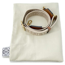 将图像加载到图库查看器中，LOEWE Slit Bag Natural/TanA685453X07 Raffia Leather Size Mini
