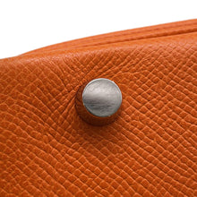 Load image into Gallery viewer, HERMES Plume Orange Epsom Size 28
