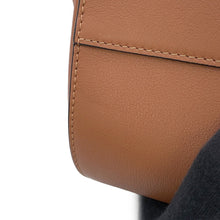 Load image into Gallery viewer, LOEWE hammock Tan387.30.S35 Classic Calf LeatherLeather Size Small
